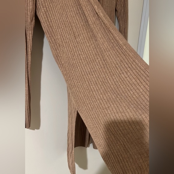 Long sweater - Picture 3 of 3